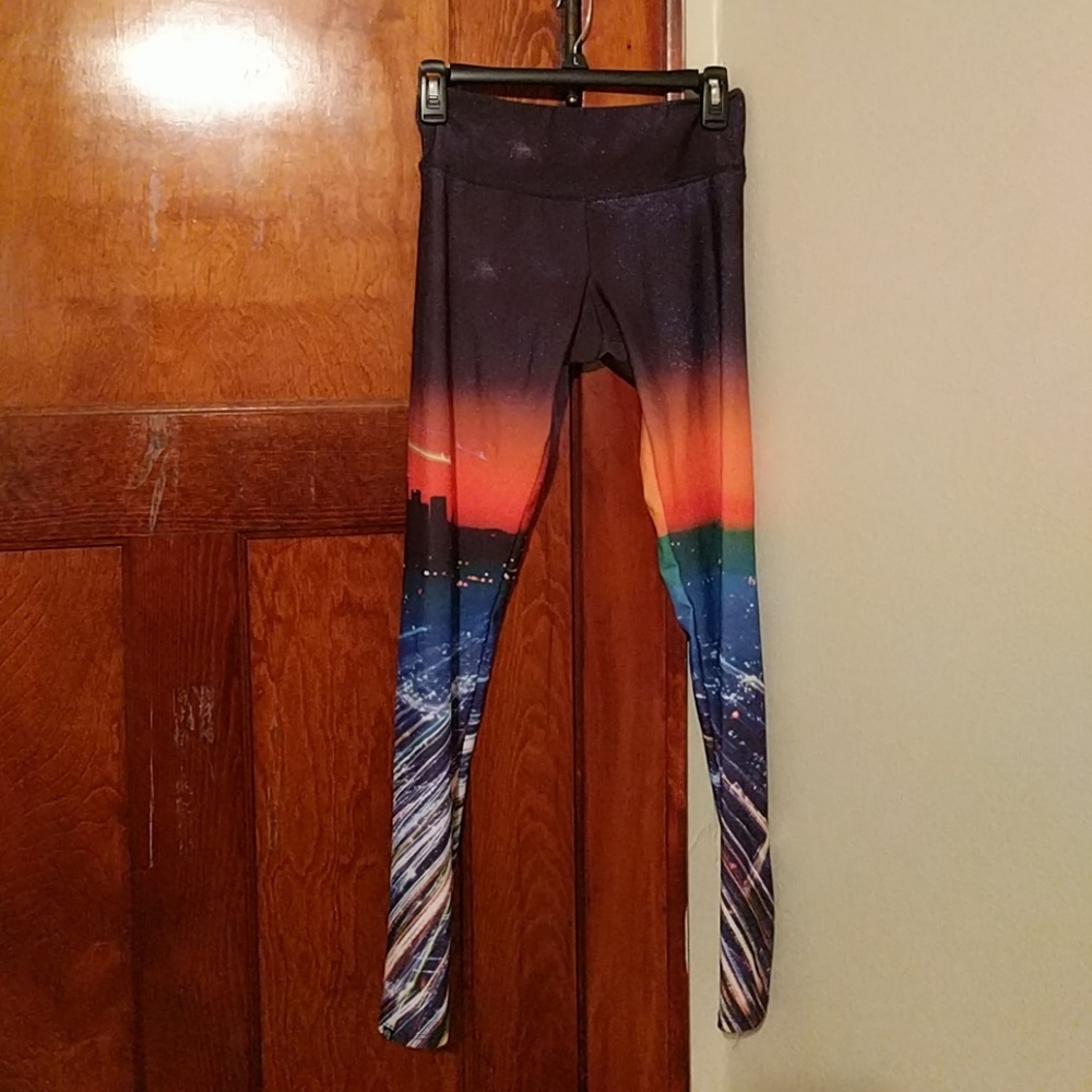 Onzie yoga leggings